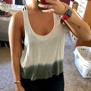 WHITE OMBRÉ TO GREEN TANK